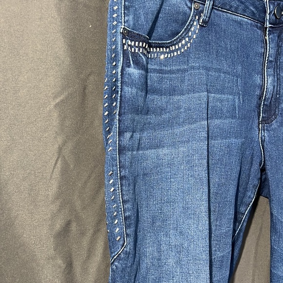 JustFab Skinny Leg Jeans Size 20 - Picture 2 of 6